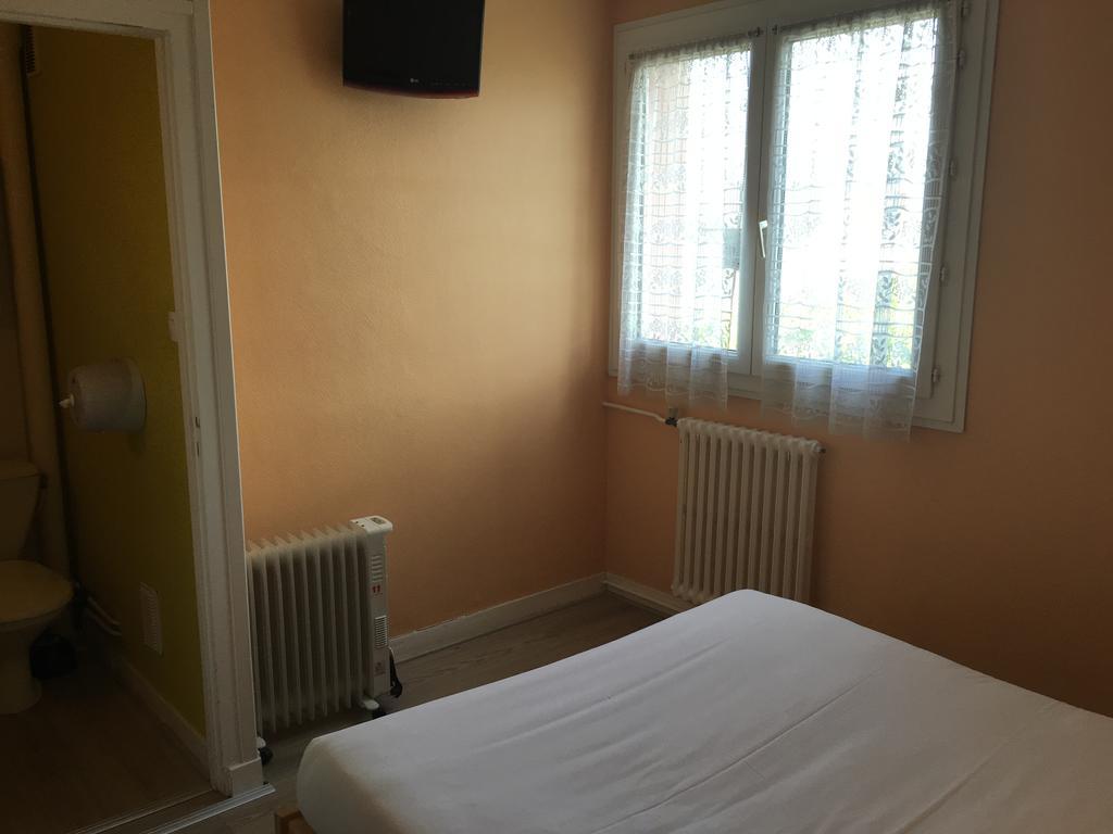 Hotel Saint Jean Bourges Buitenkant foto