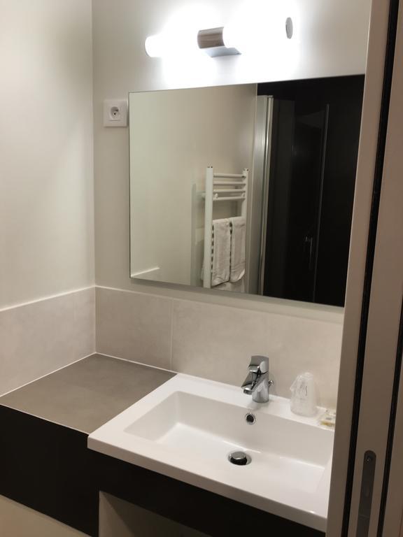 Hotel Saint Jean Bourges Buitenkant foto